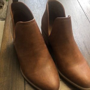 American eagle booties